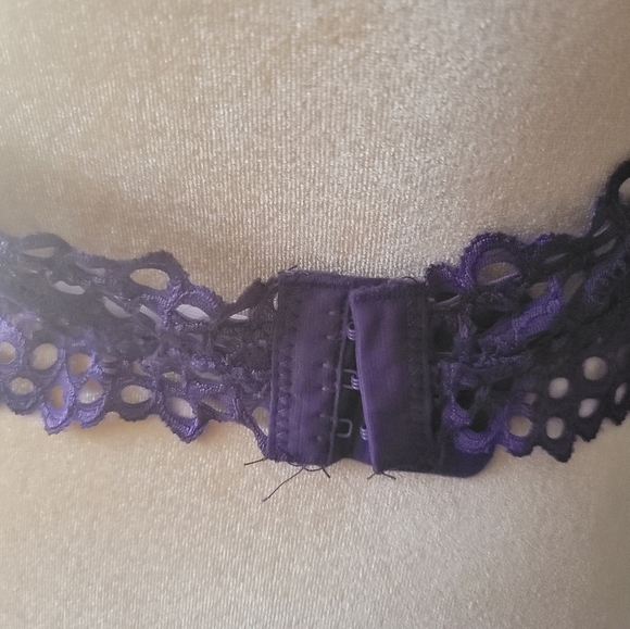 Lace Halter Bralette ♡ - Picture 5 of 6